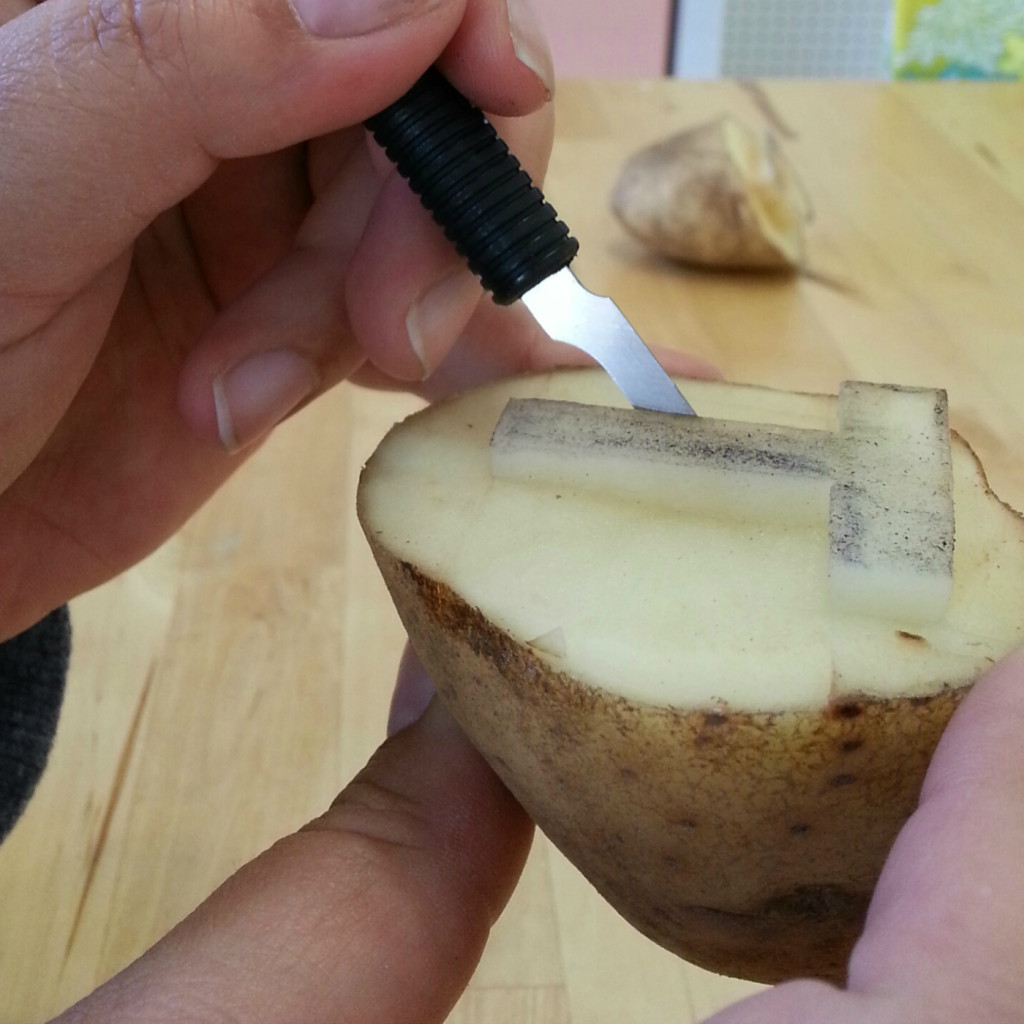 carve-potato-stamp-tea-towel-diy-craft-tutorial-dear-handmade-life