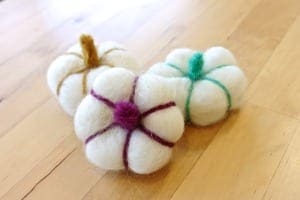 How to Make a DIY Felted Pumpkin