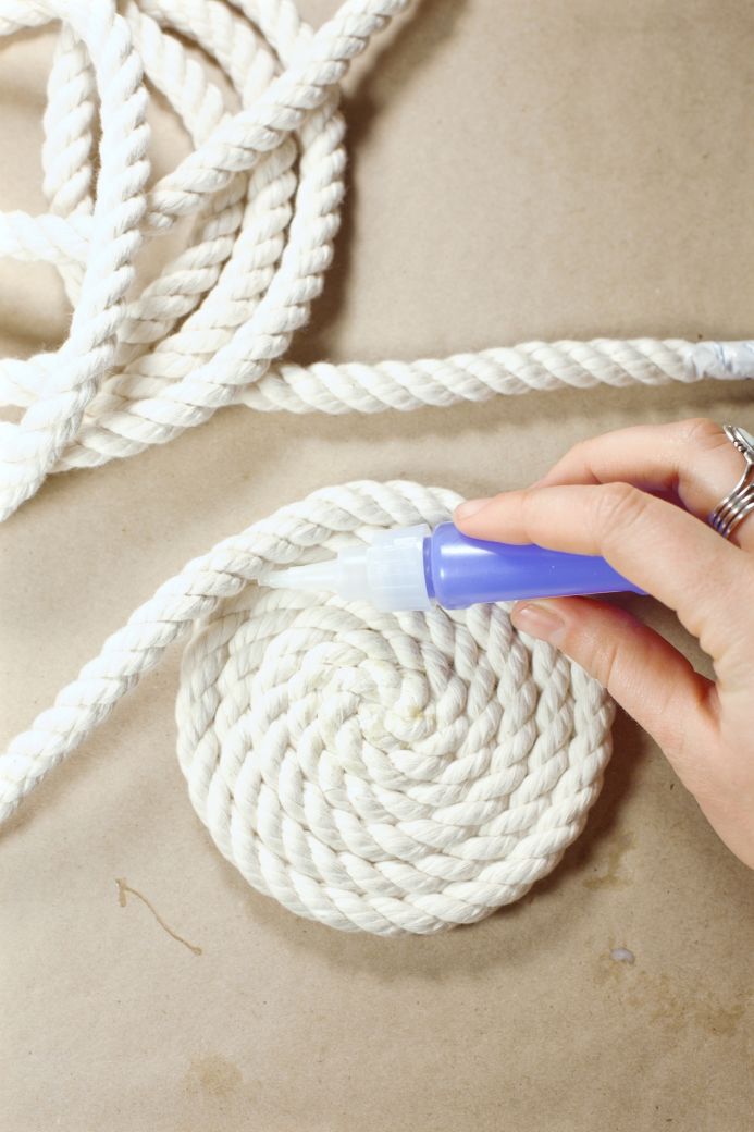 DIY No-Sew Mini Rope Basket from Dear Handmade Life
