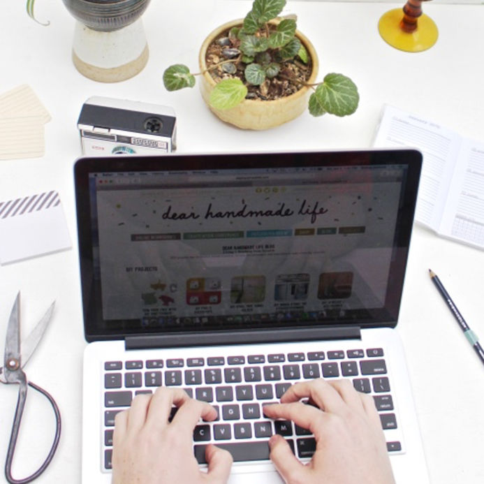 5 Reasons You Should Be Focusing on Press and a Major Resource to Help You Get Started (with a step-by-step guide) from Dear Handmade Life