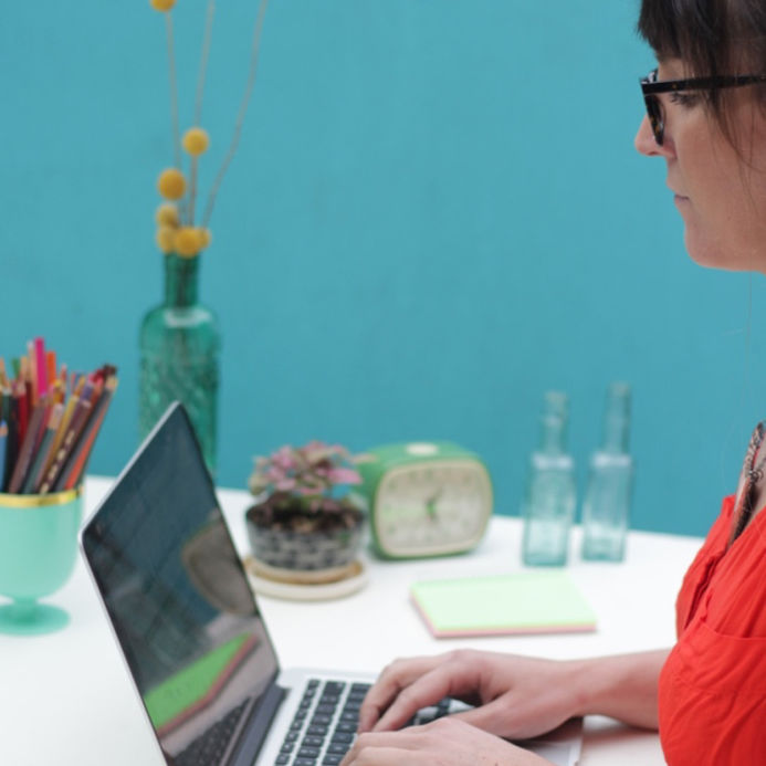 How to get started on Periscope from Dear Handmade Life