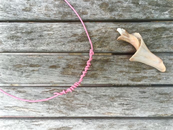 DIY Seashell Necklaces from Dear Handmade LIfe