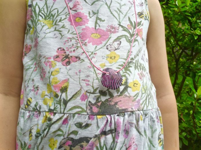 DIY Seashell Necklaces from Dear Handmade LIfe