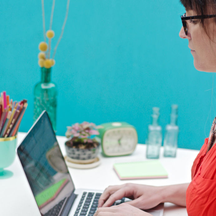 how-to-simplify-and-organize-your-writing-process-to-unearth-your-best-ideas-from-dear-handmade-life