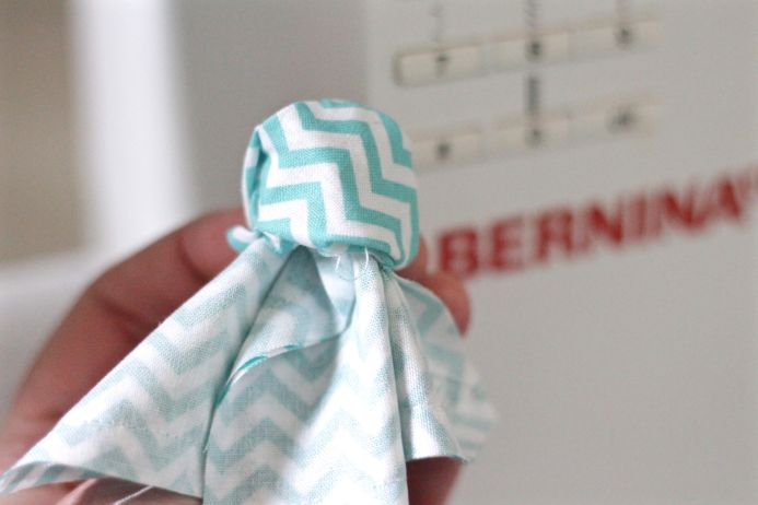 DIY rice hand warmers from Dear Handmade Life