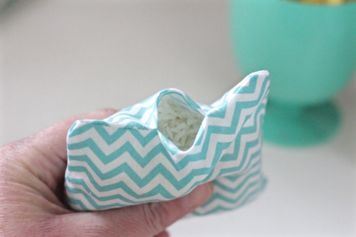 DIY rice hand warmers from Dear Handmade Life