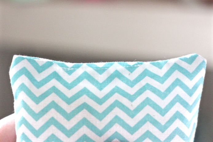 DIY rice hand warmers from Dear Handmade Life