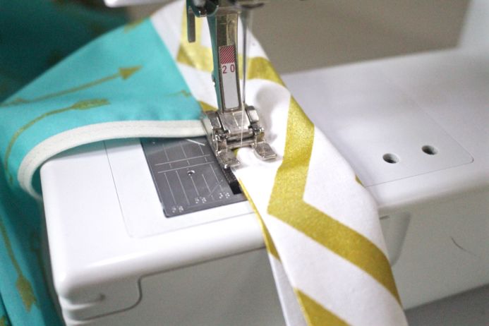 DIY quick sew apron from Dear Handmade Life