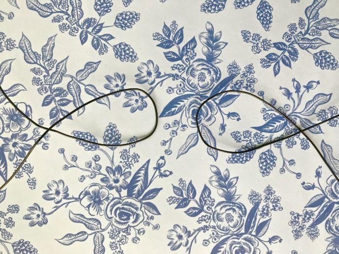 DIY Air Plant in a Vintage-inspired Hand-knotted Wire Hanger from Dear Handmade Life