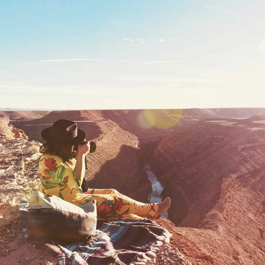 Four tips to create an authentic and engaged Instagram account from Dear Handmade Life 2