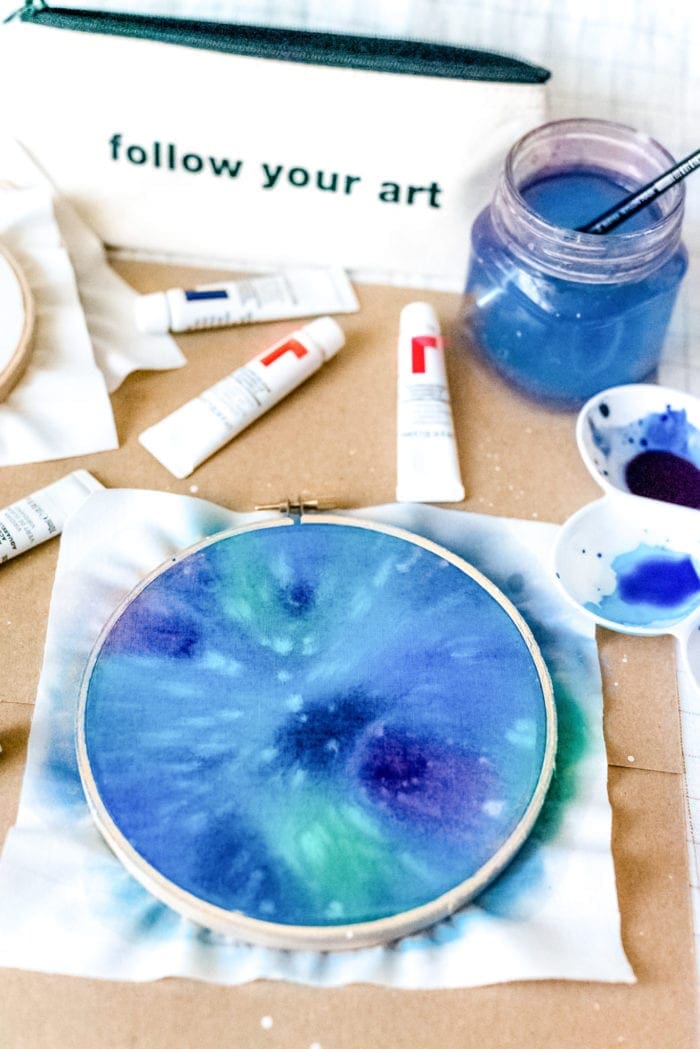 DIY Galaxy Hoop Art from Dear Handmade Life