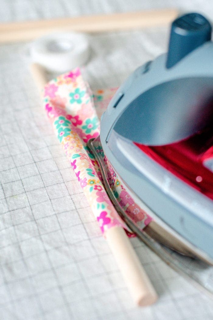 Dear Handmade Life DIY Mini Fabric Banner