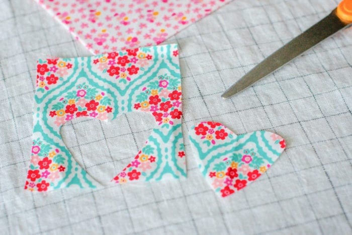 Dear Handmade Life DIY Mini Fabric Banner