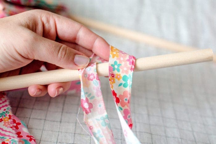 Dear Handmade Life DIY Mini Fabric Banner