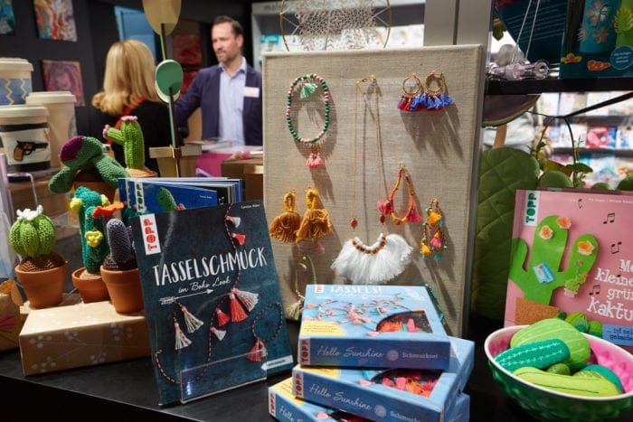 CreativeWork Dear Handmade Life