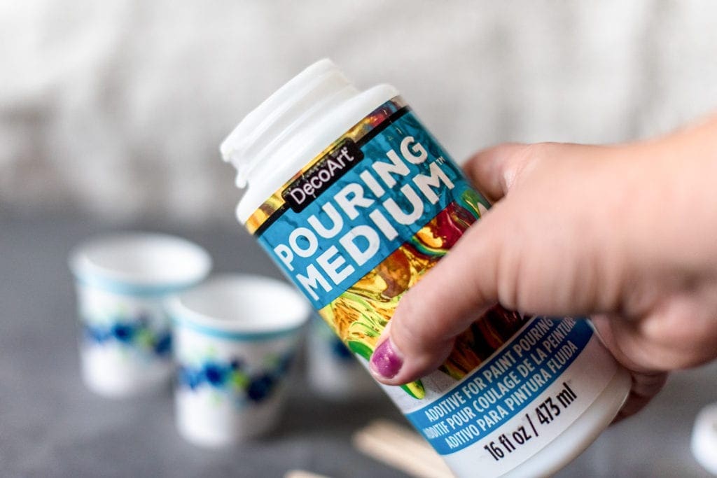 DIY paint pouring on wood shapes from Dear handmade Life