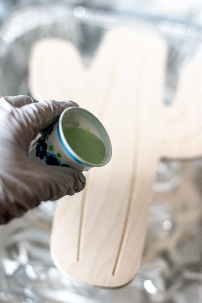 DIY paint pouring on wood shapes from Dear handmade Life