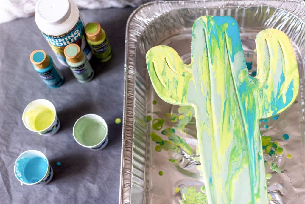 DIY paint pouring on wood shapes from Dear handmade Life