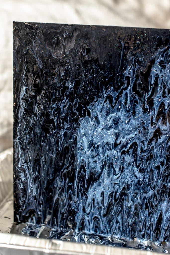 DIY paint pouring on wood shapes from Dear handmade Life