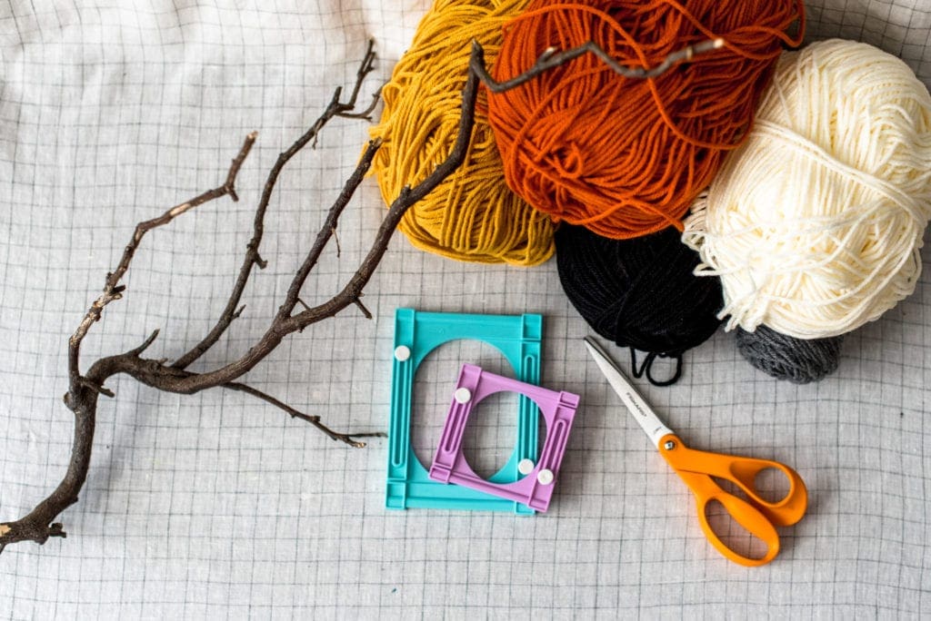 DIY Tassel Wall Hanging from Dear Handmade Life